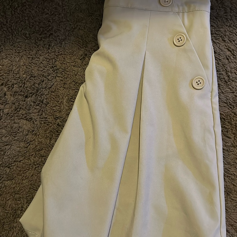 khaki colored uniform skirt/ navy blue colored uniform skirt